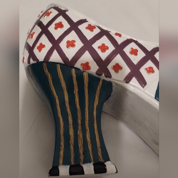 Vintage Cast Plaster Shoe - Picture 11 of 13